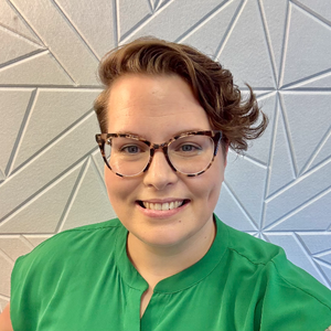 Emma MacDougall, Therapist