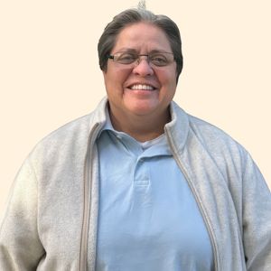 Vanessa Jibaja, Therapist