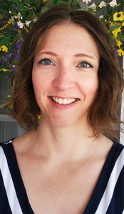 Jessica McDermott, Therapist