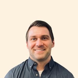 Drew Nelson, Therapist