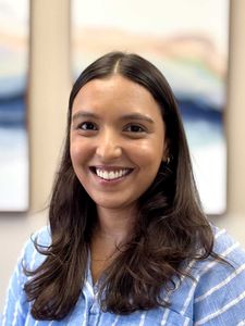 Mariana Domingos, Therapist