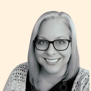 Heidi Corso, Therapist