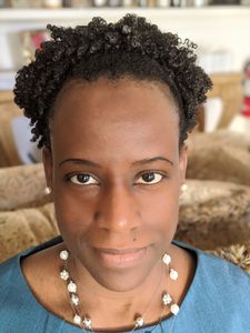 Sherly Rainey, Therapist