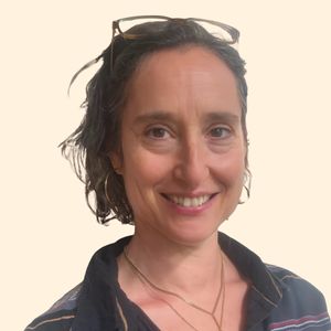 Rebecca Reiss, Therapist