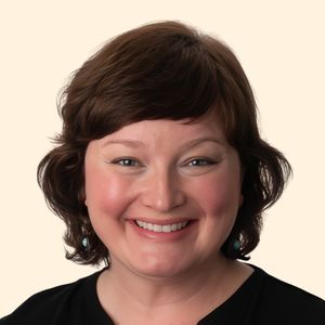 Jennifer Cooper, Therapist