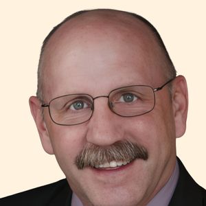 Rolla Bradley, Therapist