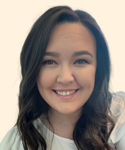 Alicia Audino, Therapist