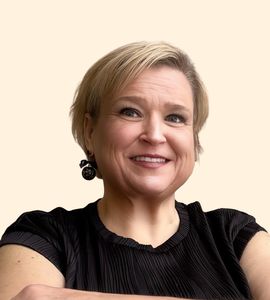 Rachelle Bowden