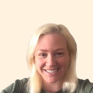Lindsay Randall, Psychologist