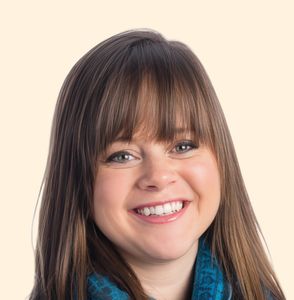 Krista Gautsche, Therapist