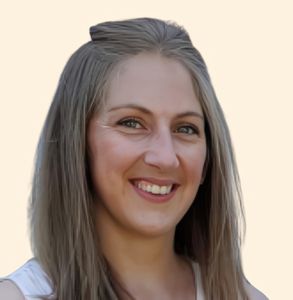 Jennifer Pollock, Therapist