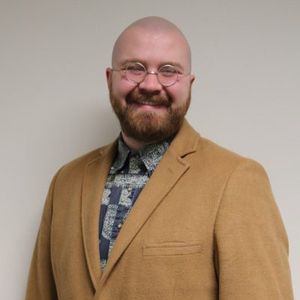 Tanner Simpson, Therapist