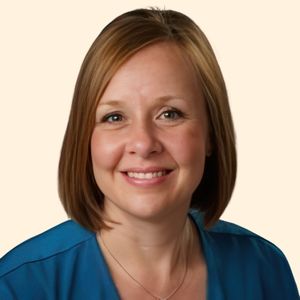 Lisa McDonald, Therapist