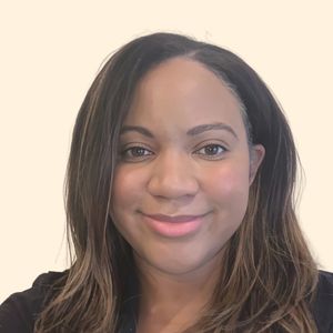 Jessica Demby, Therapist