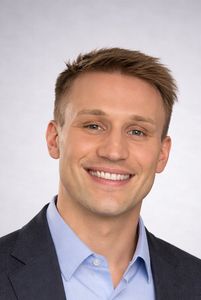Dr. Noah Borchardt, Psychiatrist