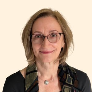 Magda Kozdrowicz, Therapist