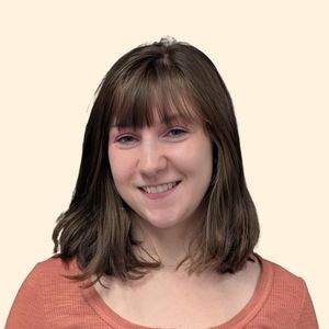 Laura Kenward, Therapist