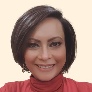 Sonia Lasmin, Therapist