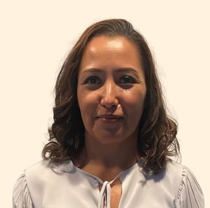 Belinda Radovich, Therapist