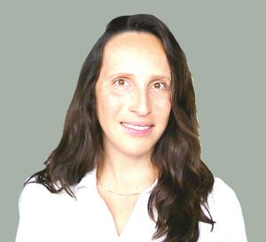 Hannah Herrera, Therapy Clinician