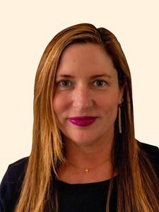 Jennifer McClain, Therapist