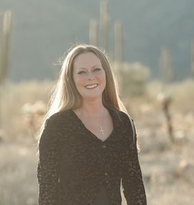 Brianna Harris, Therapist