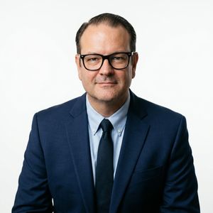 Kevin Keene, Therapist