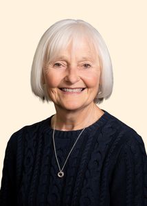 Phyllis Lardinois, Therapist