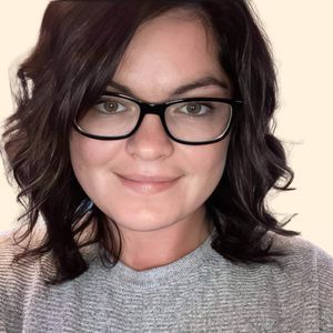 Heather Music, Therapist