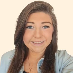 Shannon Dudzienski, Therapist