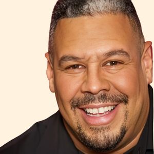 Pedro Ruiz, Therapist