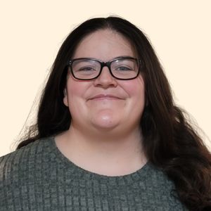 Abby Celano, Therapist