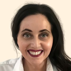 Stephanie Danial, Therapist