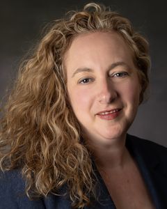 Nikki Gustavson, Psychologist