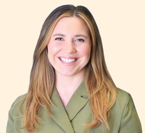 Melissa Teasdale, Therapist