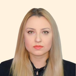 Viktoriia Plisenko, Therapist