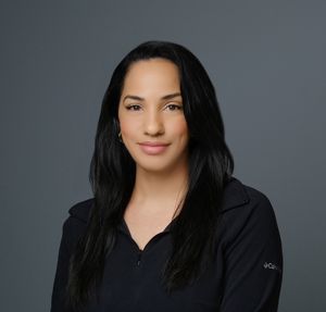 Anjulie McFarland, Therapy Clinician