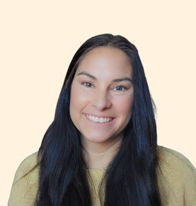 Erika Clever, Therapist
