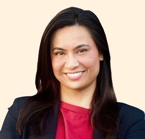 Kimberly Markley, Therapist