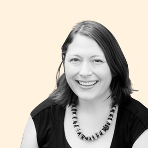 Alexandra Miller, Therapist