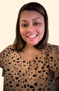 Stacie Hopkins, Therapist