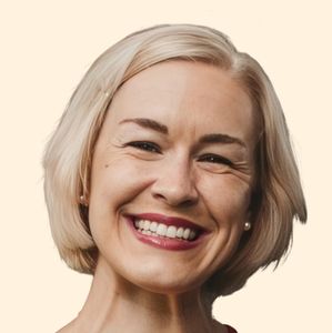 Kelli Jongekryg, Therapist