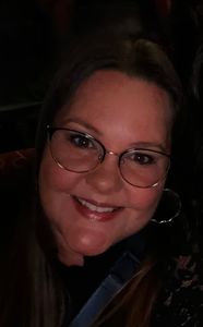 Kristal Hankinson, Therapist