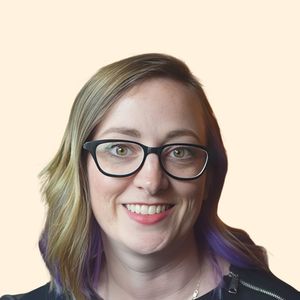 Corinne Melling, Therapist