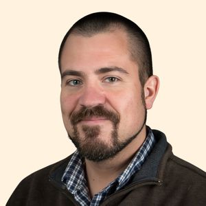 Justin Cox, Therapist