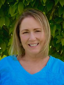 Tonya Pray, Therapist