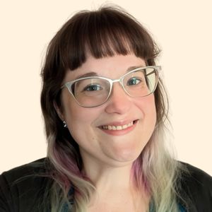 Kristine Amdor, Therapist