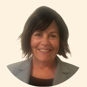Ellen Griffin, Therapist