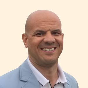 Ronnie Cummings, Psychiatrist
