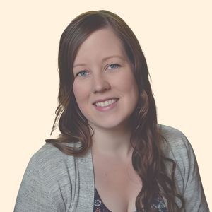 Brittney Bennett, Therapist